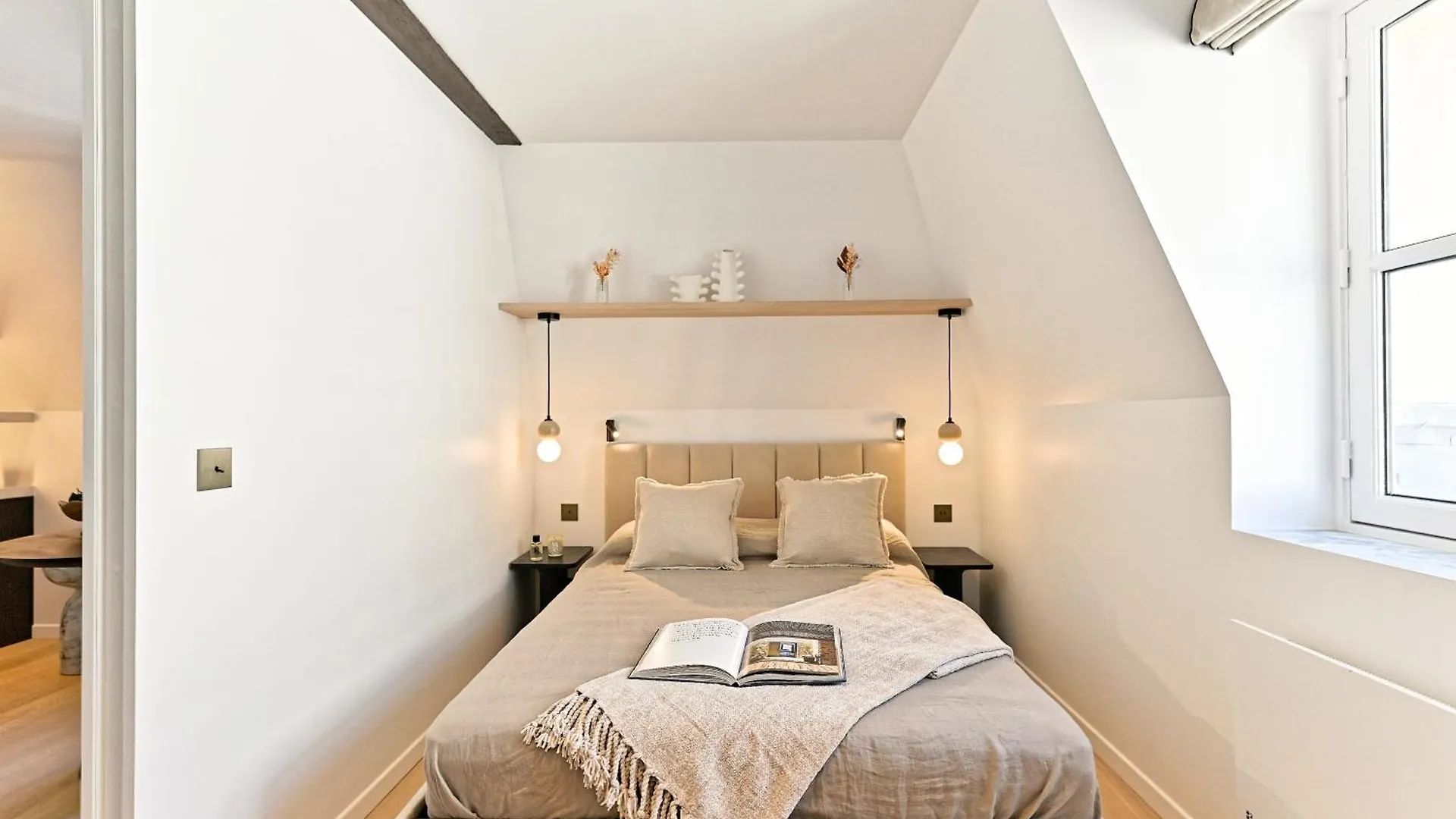 פריז Elegant Esprit Suite D'Hotel 0*,  צרפת